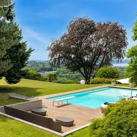 Villa Italian Lakes With Heated Pool Besozzo
