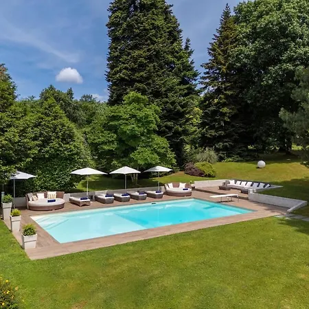 Italian Lakes With Heated Pool Besozzo